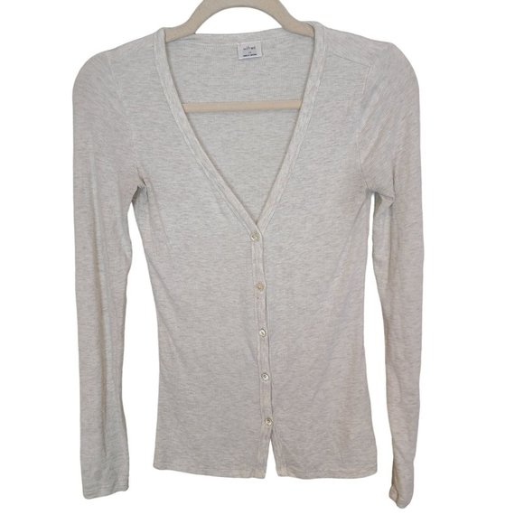 Wilfred Aritzia Womens XS Beige Long Sleeves Button Front V-Neck Reanne Shirt - Picture 1 of 8